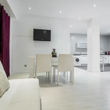 Marshall By Hoom Apartment